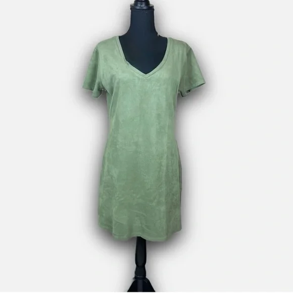 Another Love Velvet Mini Dress Hunter Green V-Neck A-Line Medium Soft - Picture 3 of 8